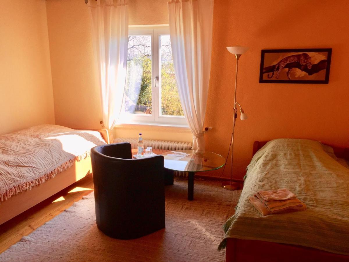 Blaues Haus Appartement Niederdorfelden Buitenkant foto