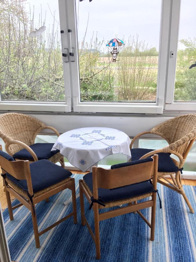 Blaues Haus Appartement Niederdorfelden Buitenkant foto
